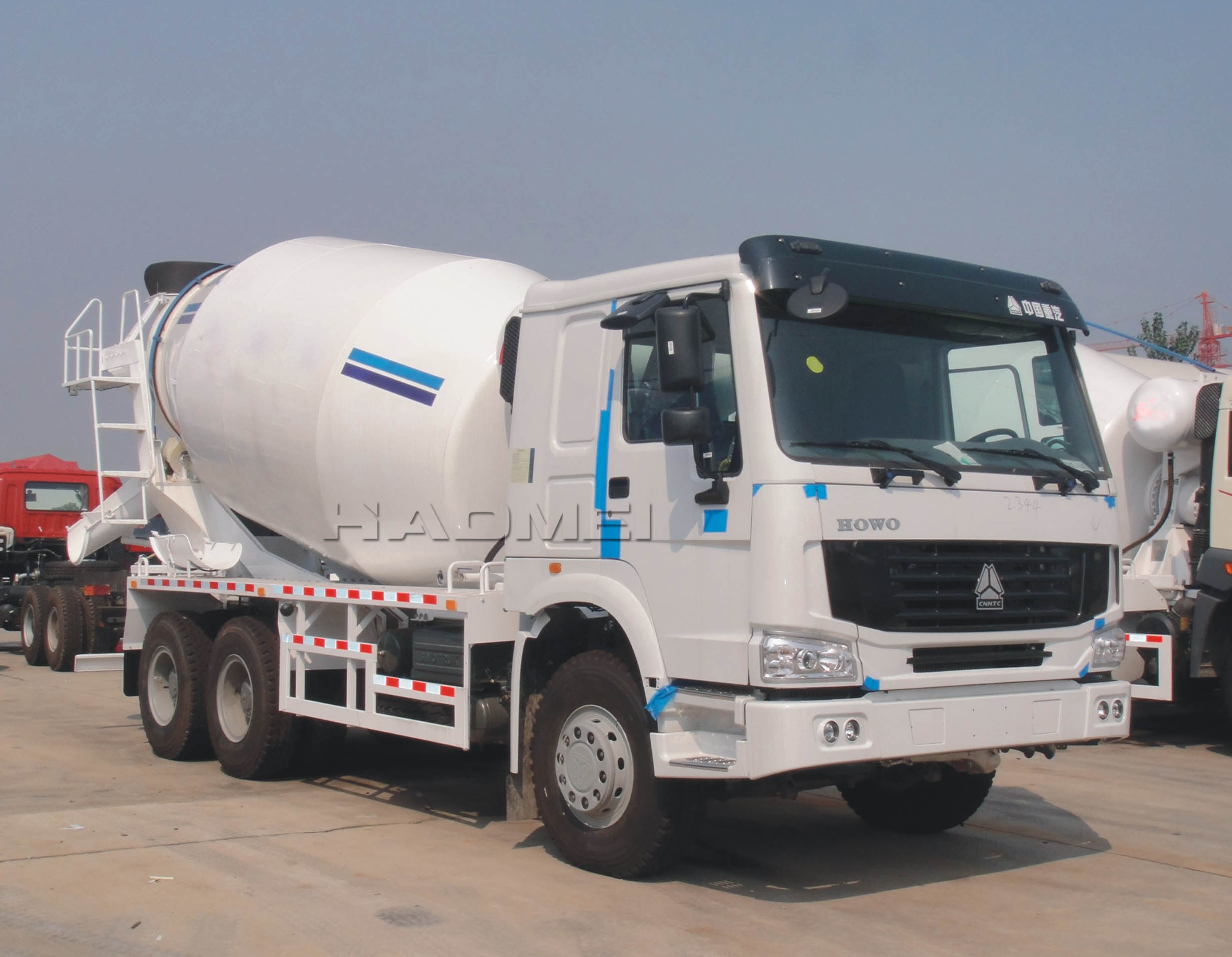 HM8-D cement mixer truck